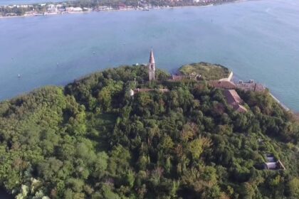 Pulau Poveglia Italia